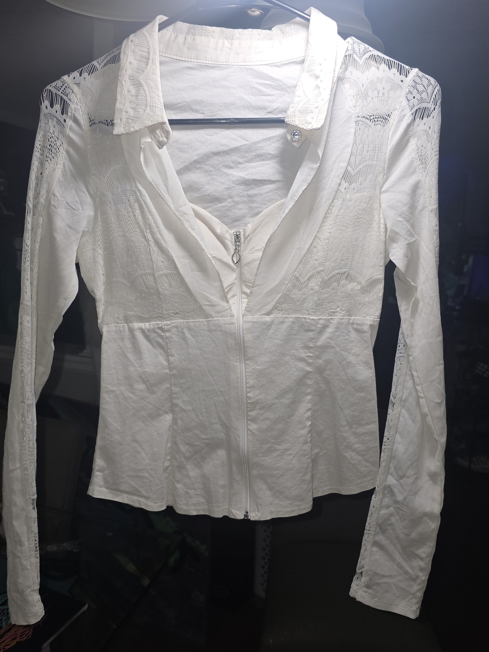 Vintage White Lace-Detail Women's Zip Front Top